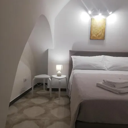 Arco Bianco