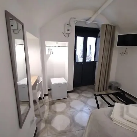 Arco Bianco Oda ve Kahvaltı Altamura