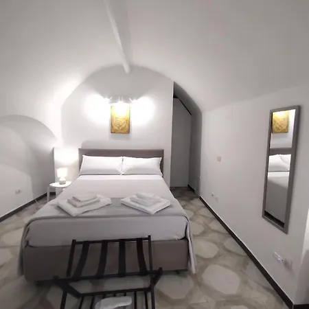 Arco Bianco Bed & Breakfast